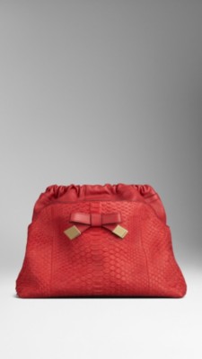 The Little Crush in Nubuck Python with Bow