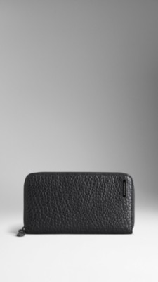 Heritage Grain Leather Ziparound Wallet