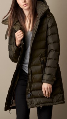 down-filled puffer coat burberry