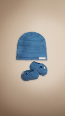 Knitted Hat and Booties Set