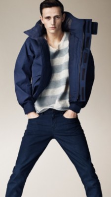SHOP MENSWEAR