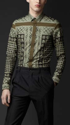 Camisa con estampado de grabado en algodón
