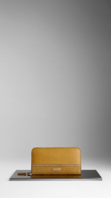 Colour Block Leather Ziparound Wallet