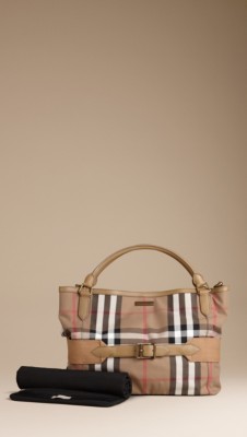 Wickeltasche in House Check