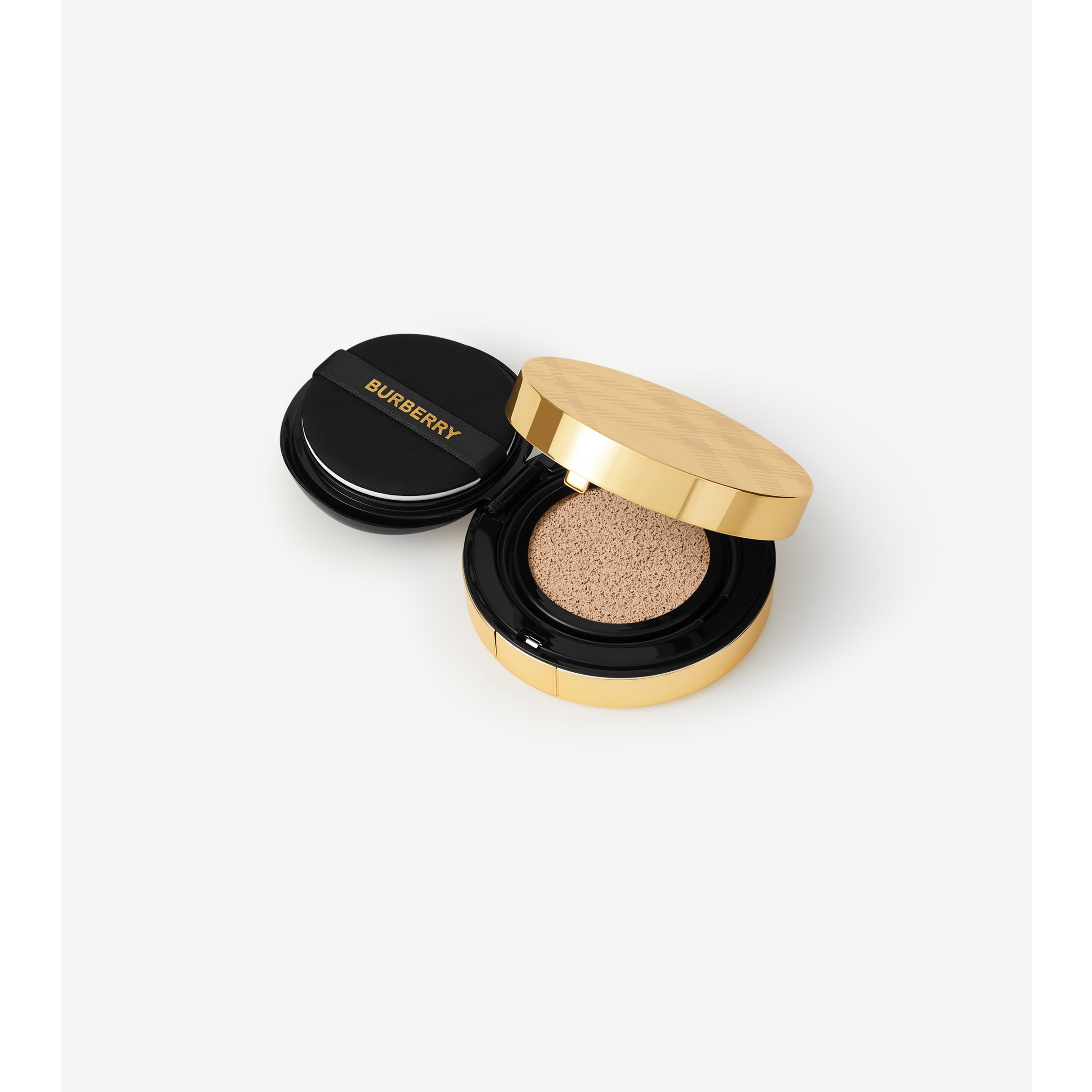 Burberry cashmere store foundation compact