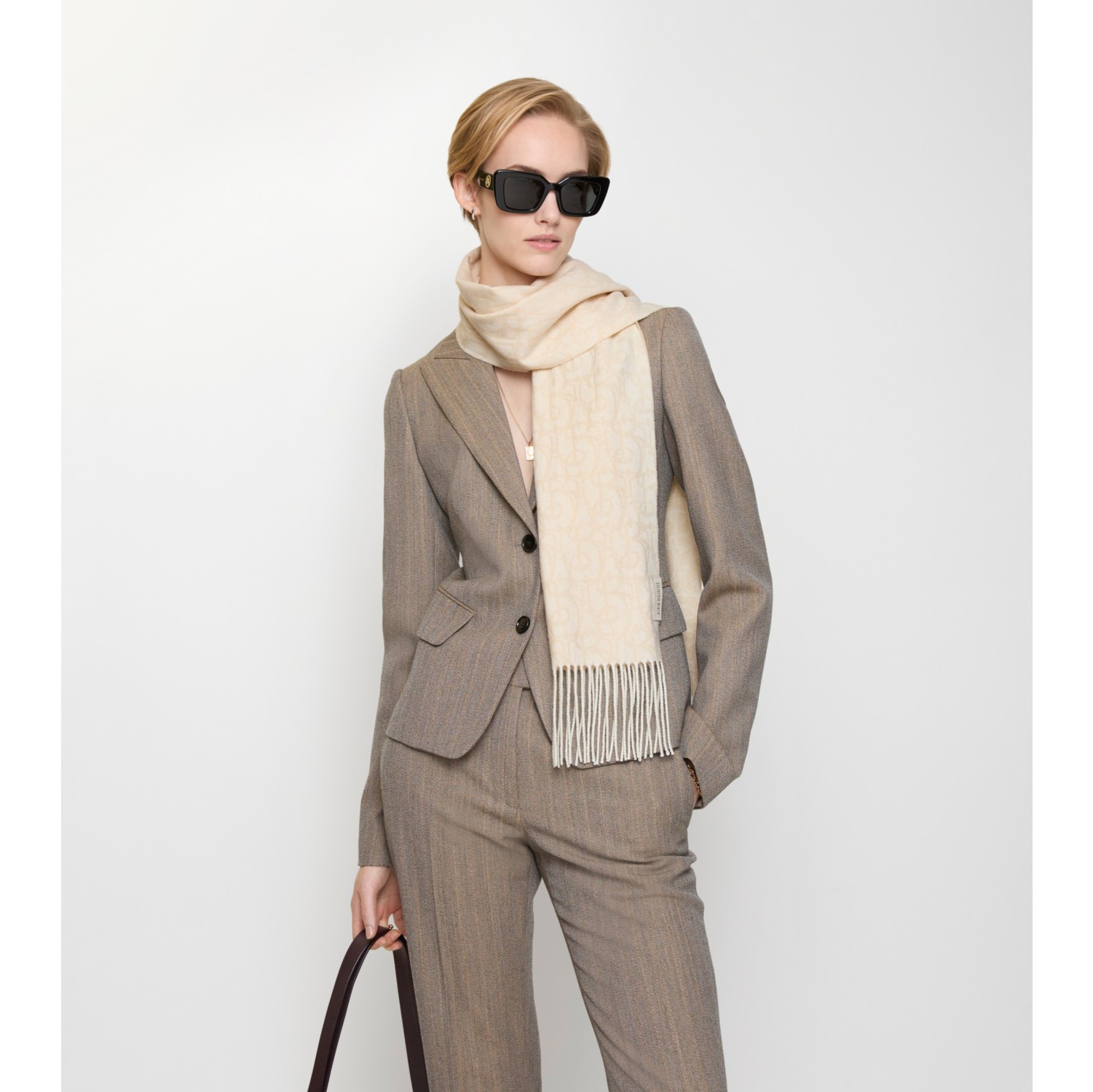 B Charm Cashmere Scarf in Chalk white | Burberry® Official