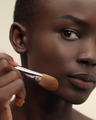 Burberry beyond wear discount perfecting matte foundation