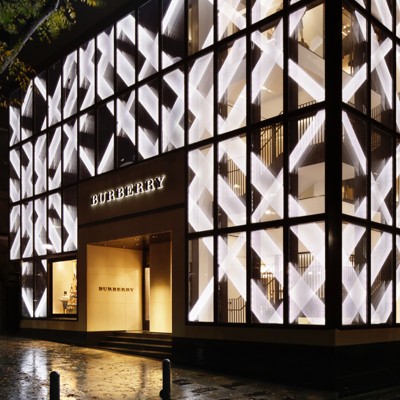 Burberry hotsell store tokyo