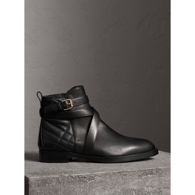 burberry boots womens white