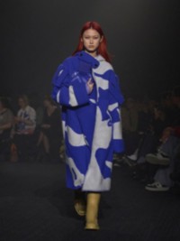 2023年冬コレクション | Burberry® 公式サイト