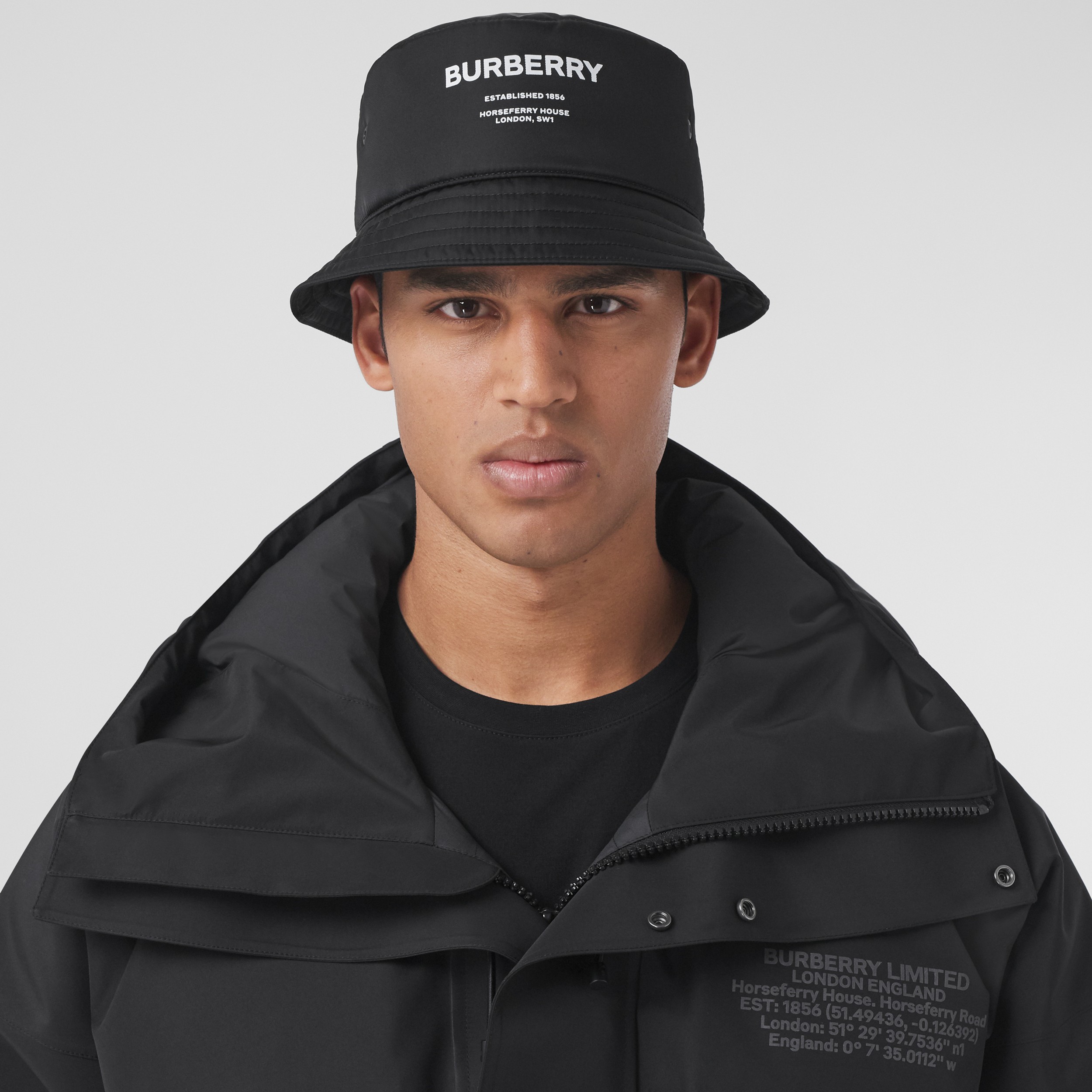 Horseferry Print Nylon Bucket Hat in Black | Burberry® Official - 3