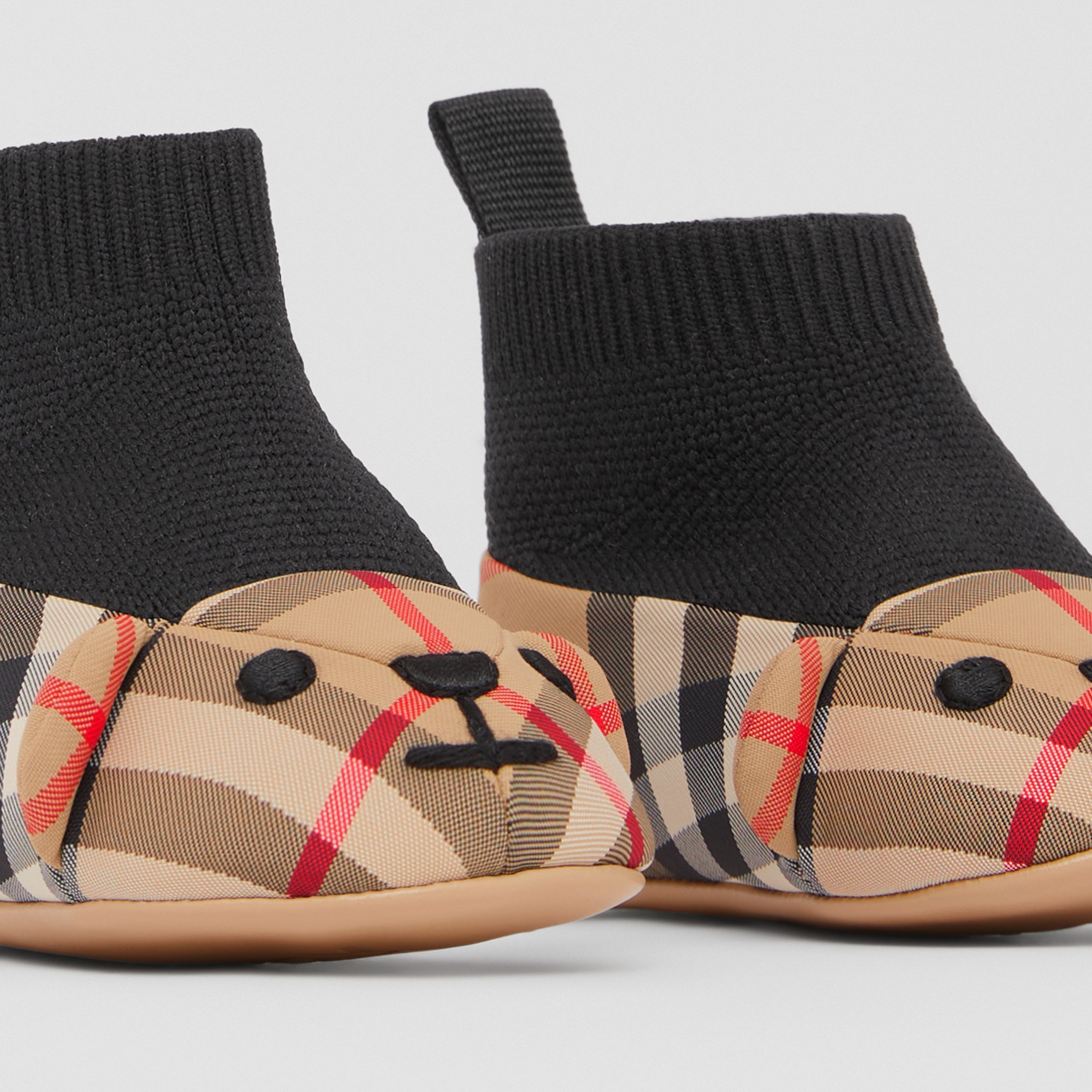 Thomas Bear Motif Vintage Check Booties in Archive Beige - Children | Burberry® Official - 2