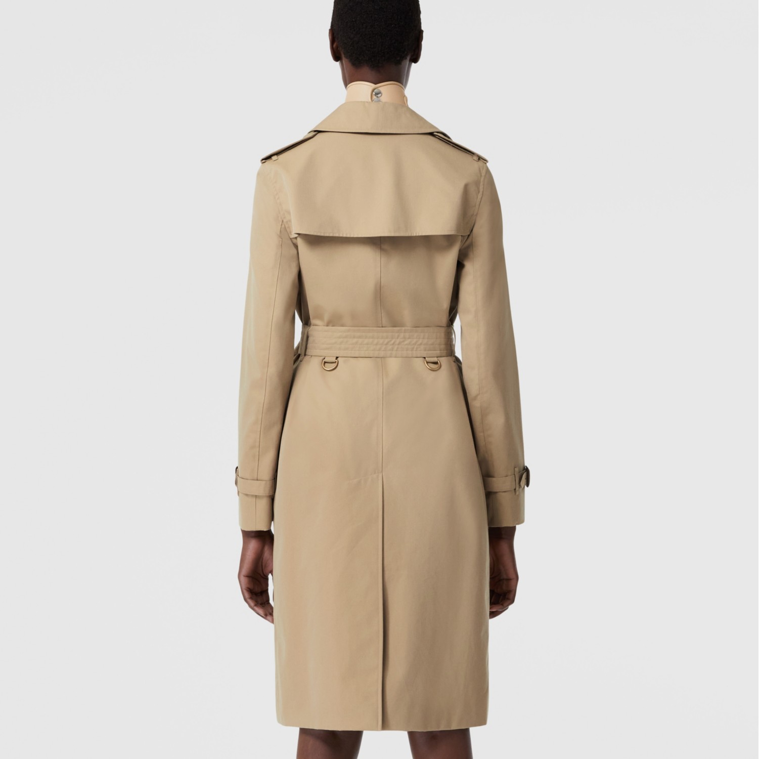 The Long Kensington Heritage Trench Coat in Honey - Women, Cotton ...