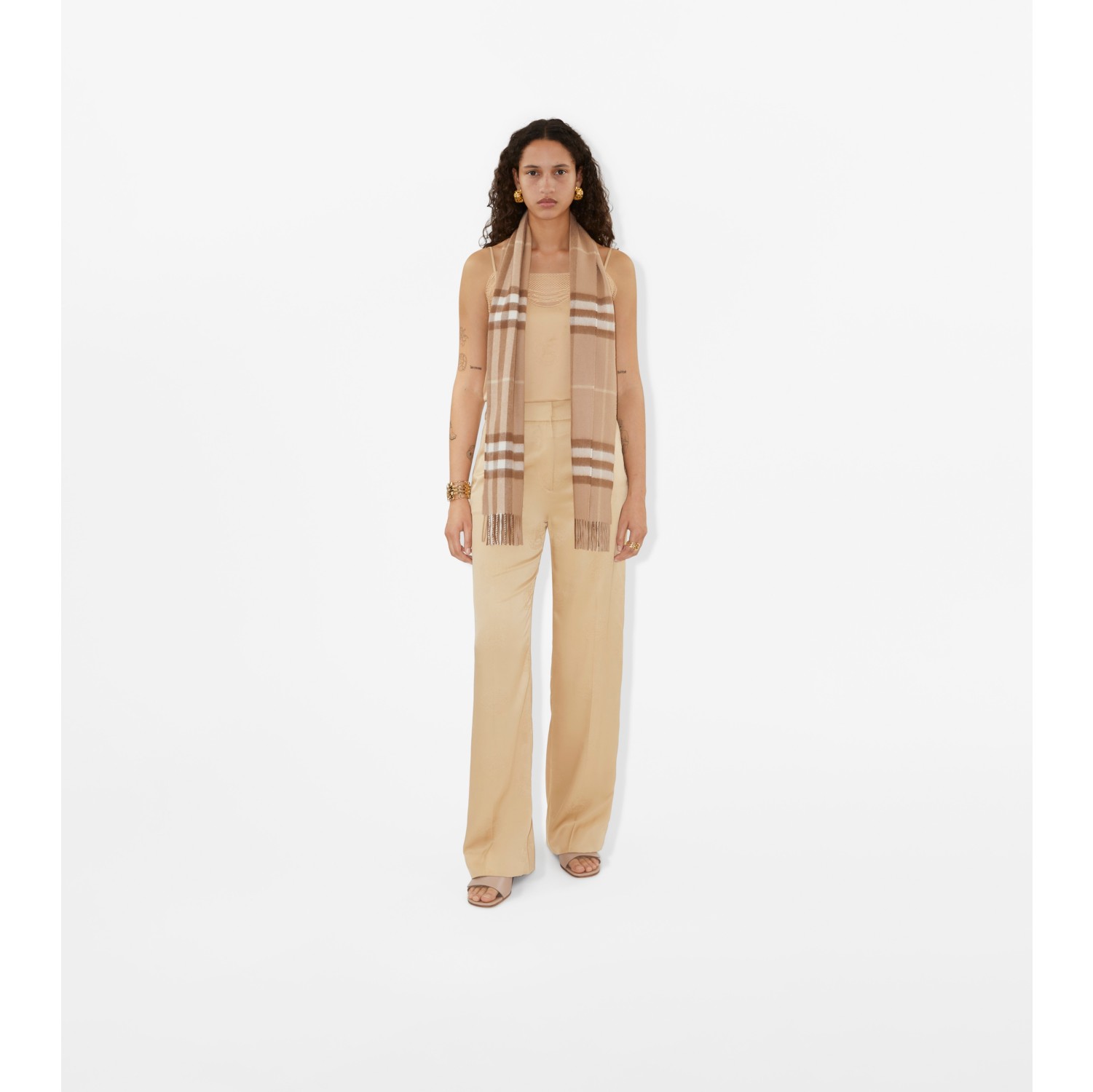 Cashmere scarf Burberry Camel in Cashmere - 25722654