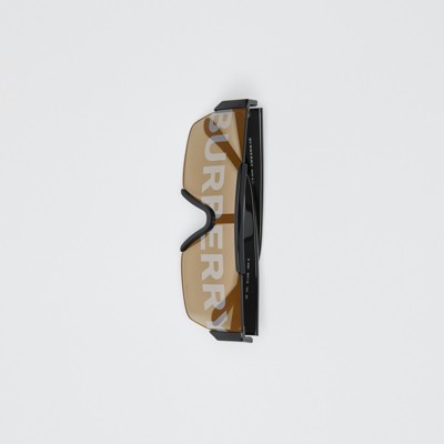 burberry sunglasses with logo on lens