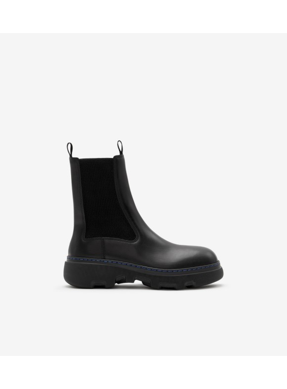 Burberry store platform boots