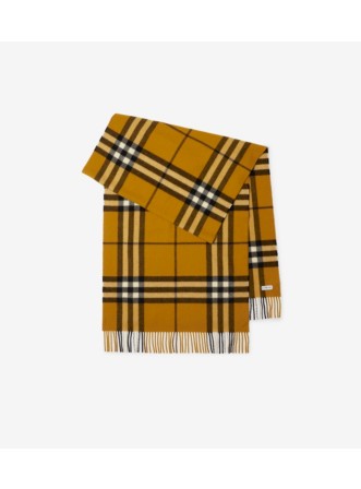 【送料&関税込】Burberry giant Check Cashmere Scarf - Unisex Burberry Giant Check Cashmere Scarf | Saks Fifth Avenue