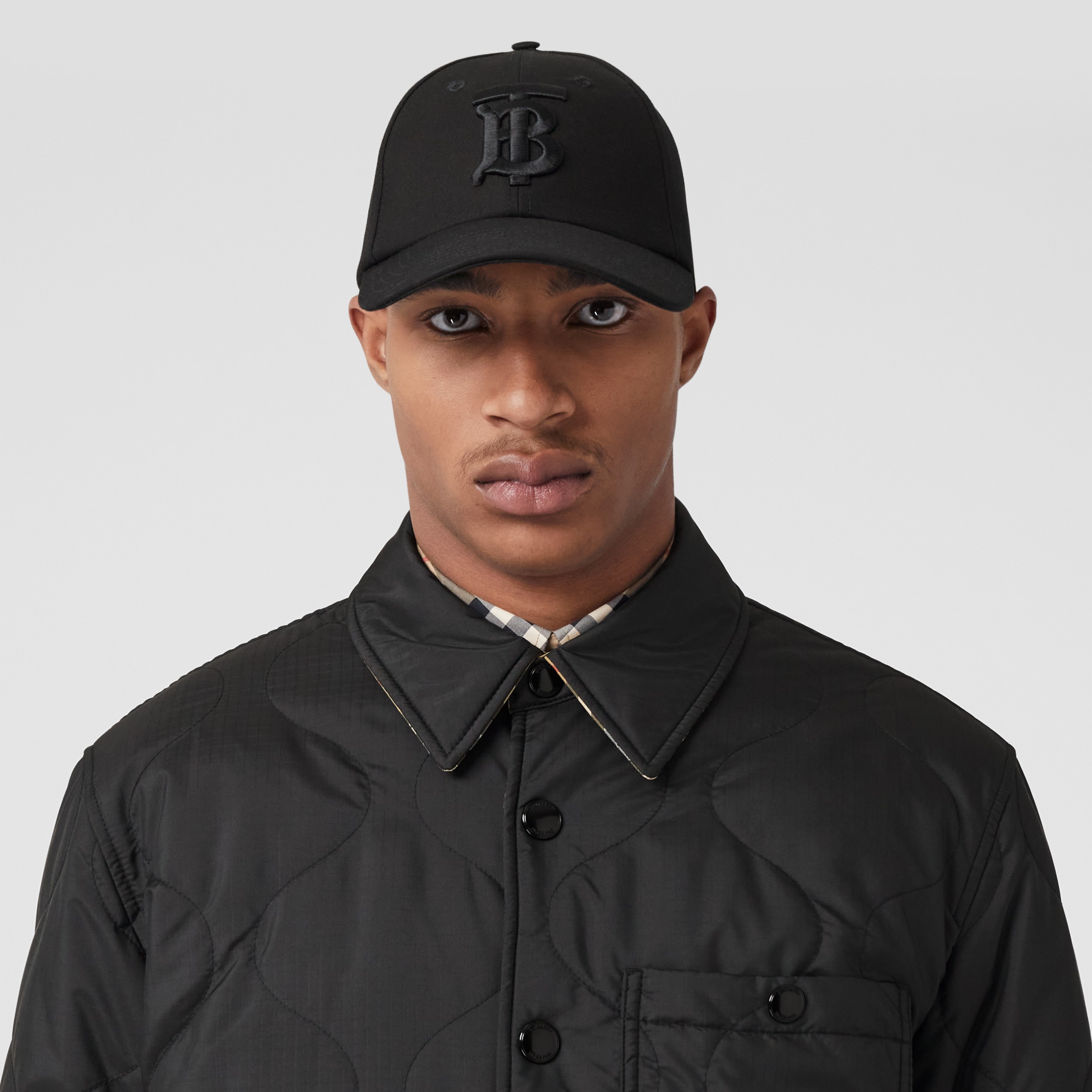 Reversible Vintage Check Thermoregulated Overshirt in Black | Burberry ...
