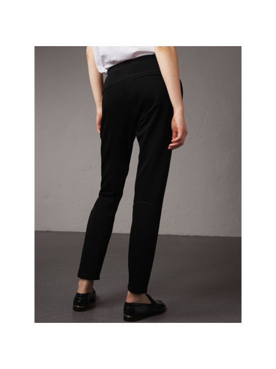 sports trousers ladies