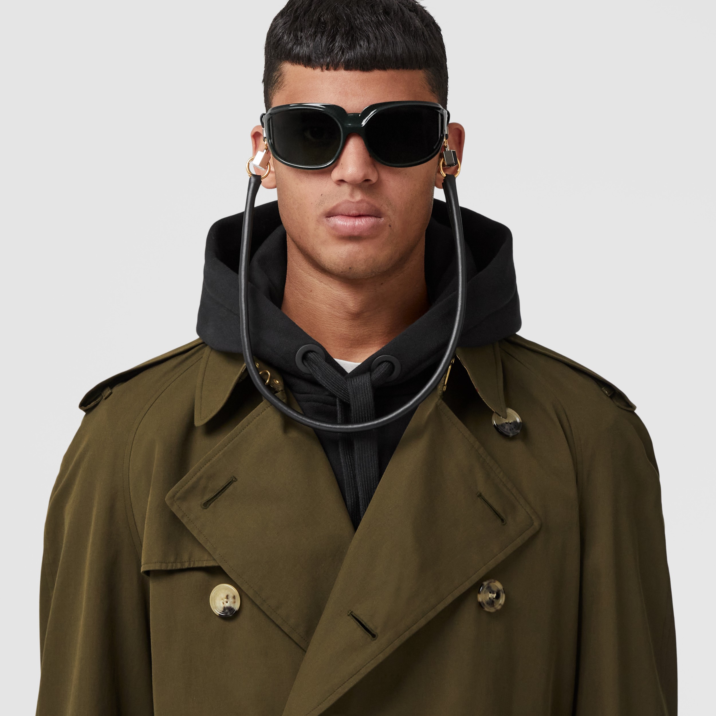 The Westminster Heritage Trench Coat In Dark Military Khaki Men 