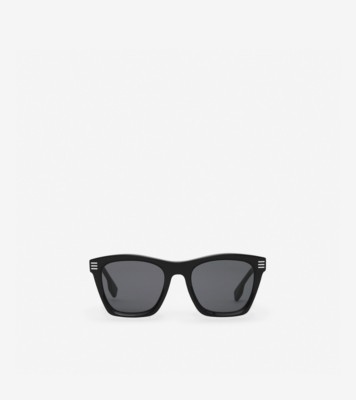 Burberry butterfly store frame sunglasses