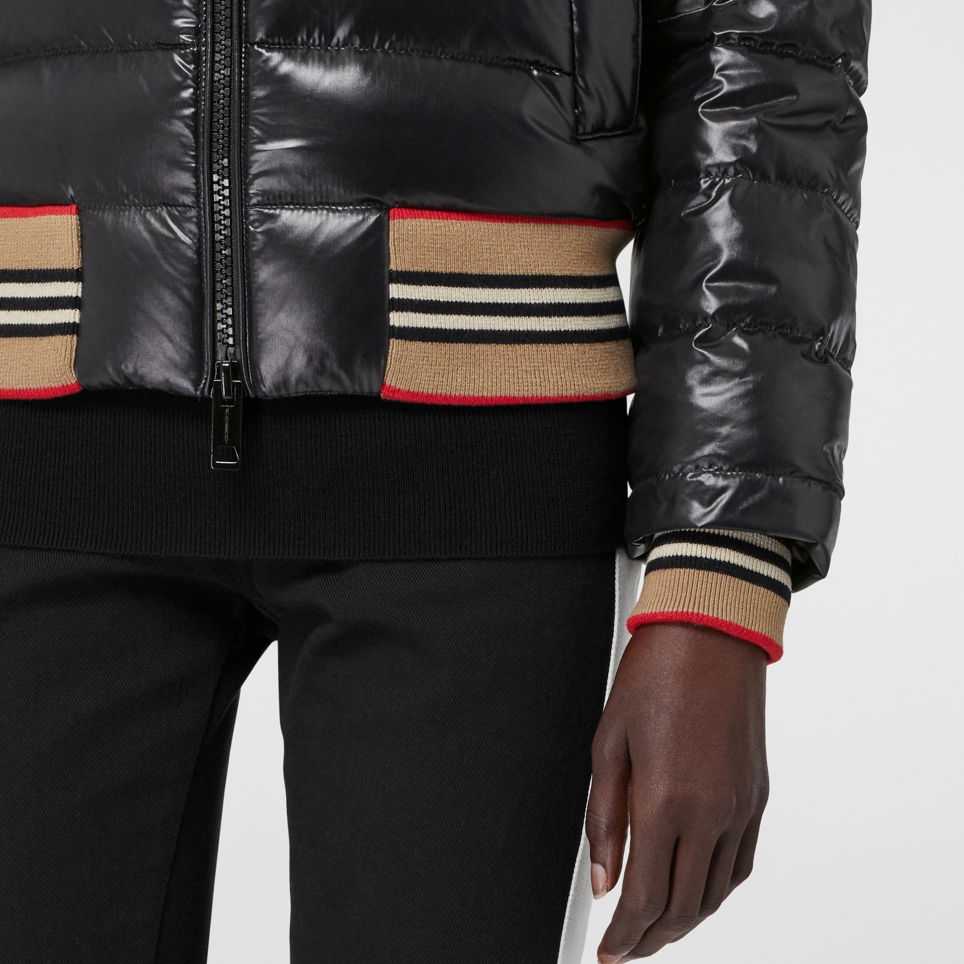 burberry detachable sleeve jacket