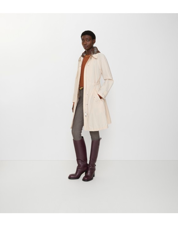 【大人気】Burberry ベージュ ホースフェリー　トレンチコート ウィメンズ ホースイヤーコレクション | Burberry®