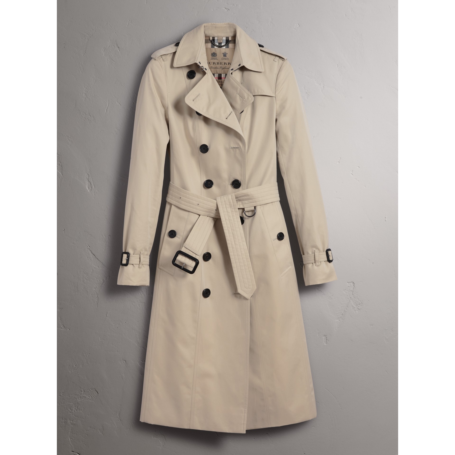 The Sandringham – Extra-long Trench Coat in Stone - Women | Burberry ...