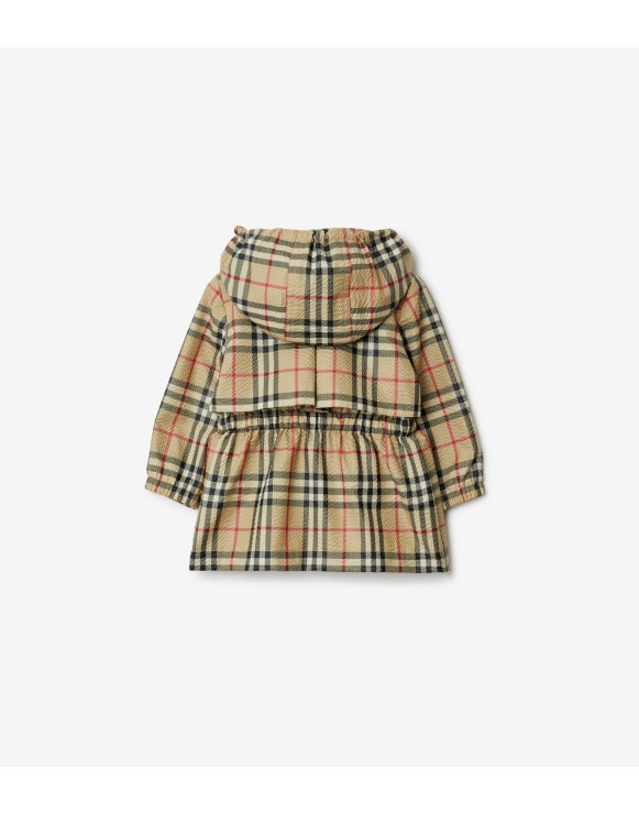 Burberry little girl coat hotsell