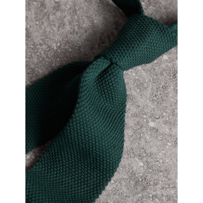 burberry tie green