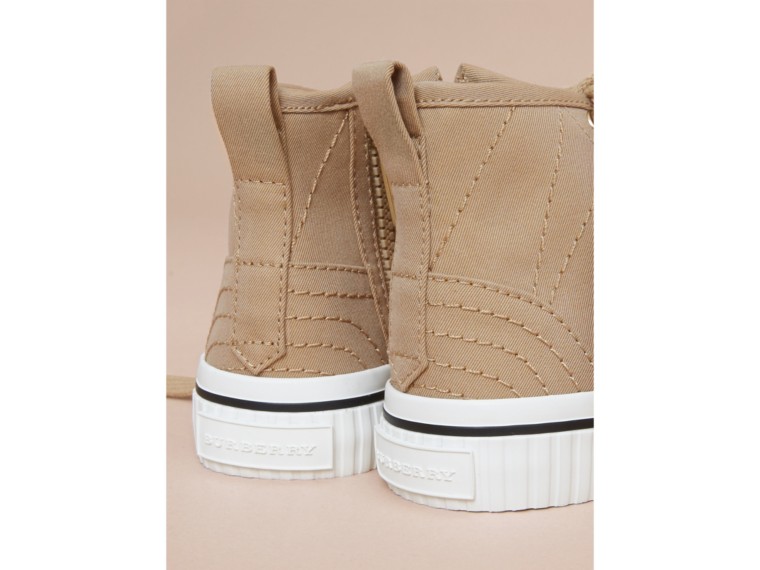 ladies burberry trainers
