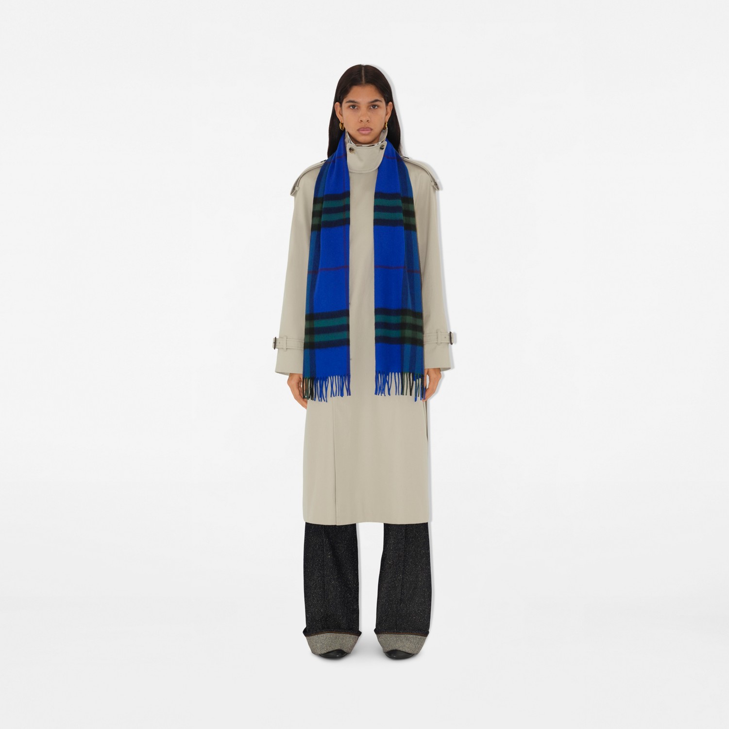 チェック カシミアスカーフ (ナイト/アイビー) | Burberry®公式 チェック カシミアスカーフ (ナイト/アイビー) | Burberry®公式