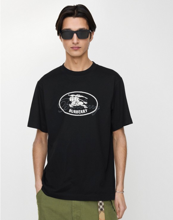 Knight Stamp Cotton T-shirt