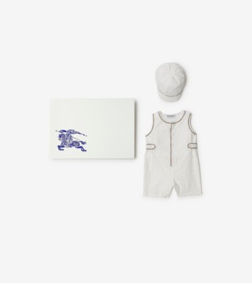 Burberry baby store gift set