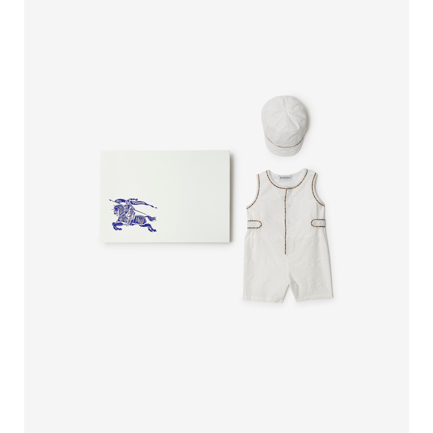 Burberry baby shop gift set