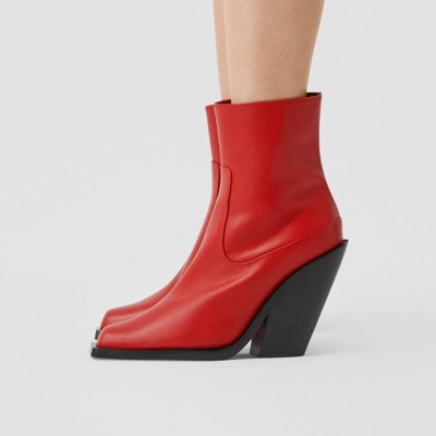 Leather Block-heel Ankle Boots in 