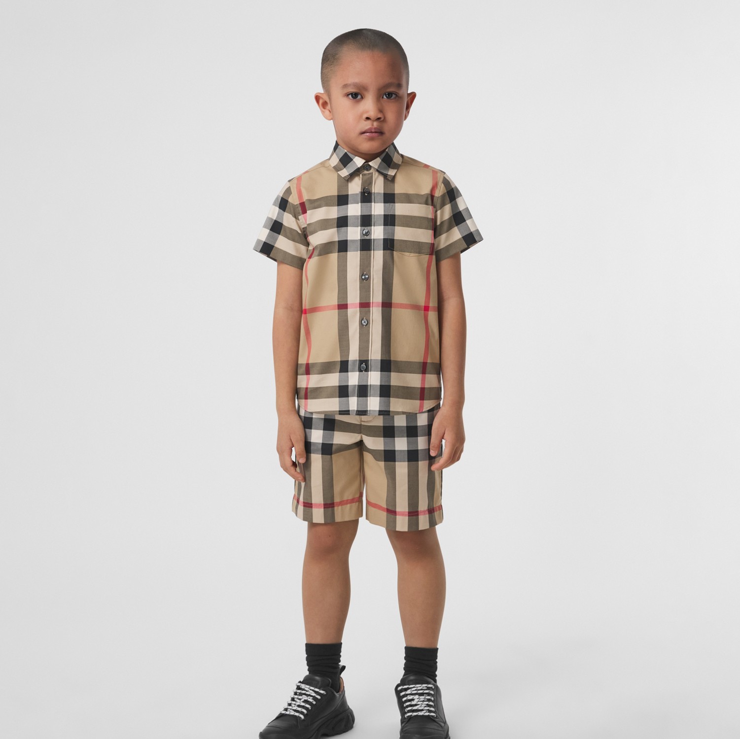Camisa xadrez de algodão stretch com mangas curtas (Bege Clássico) | Burberry® oficial