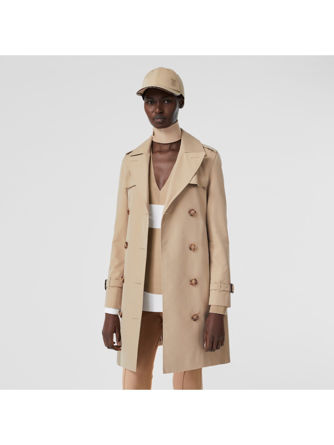 Short burberry on sale trench