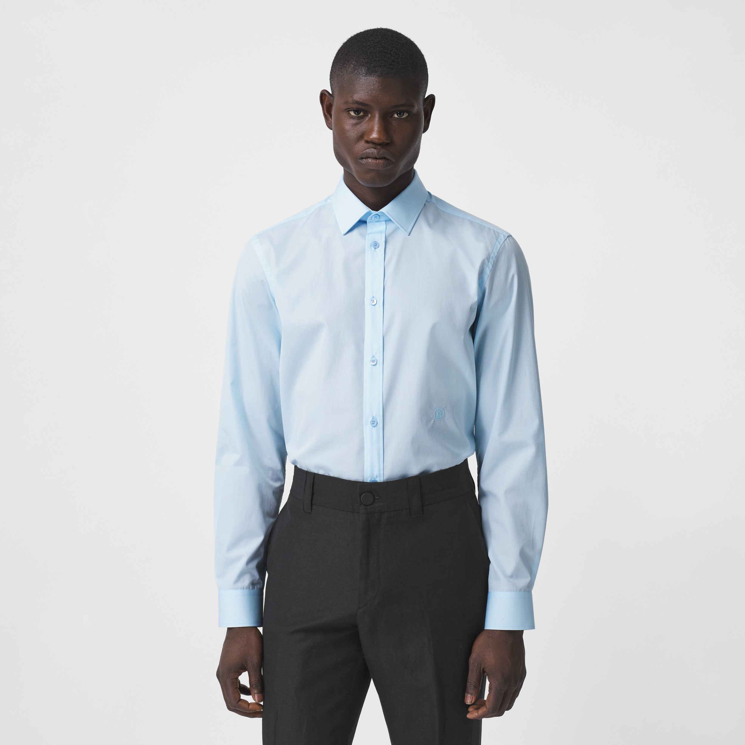 Camisa de algodão com monograma em corte slim (Azul Claro) - Homens | Burberry® oficial - 4