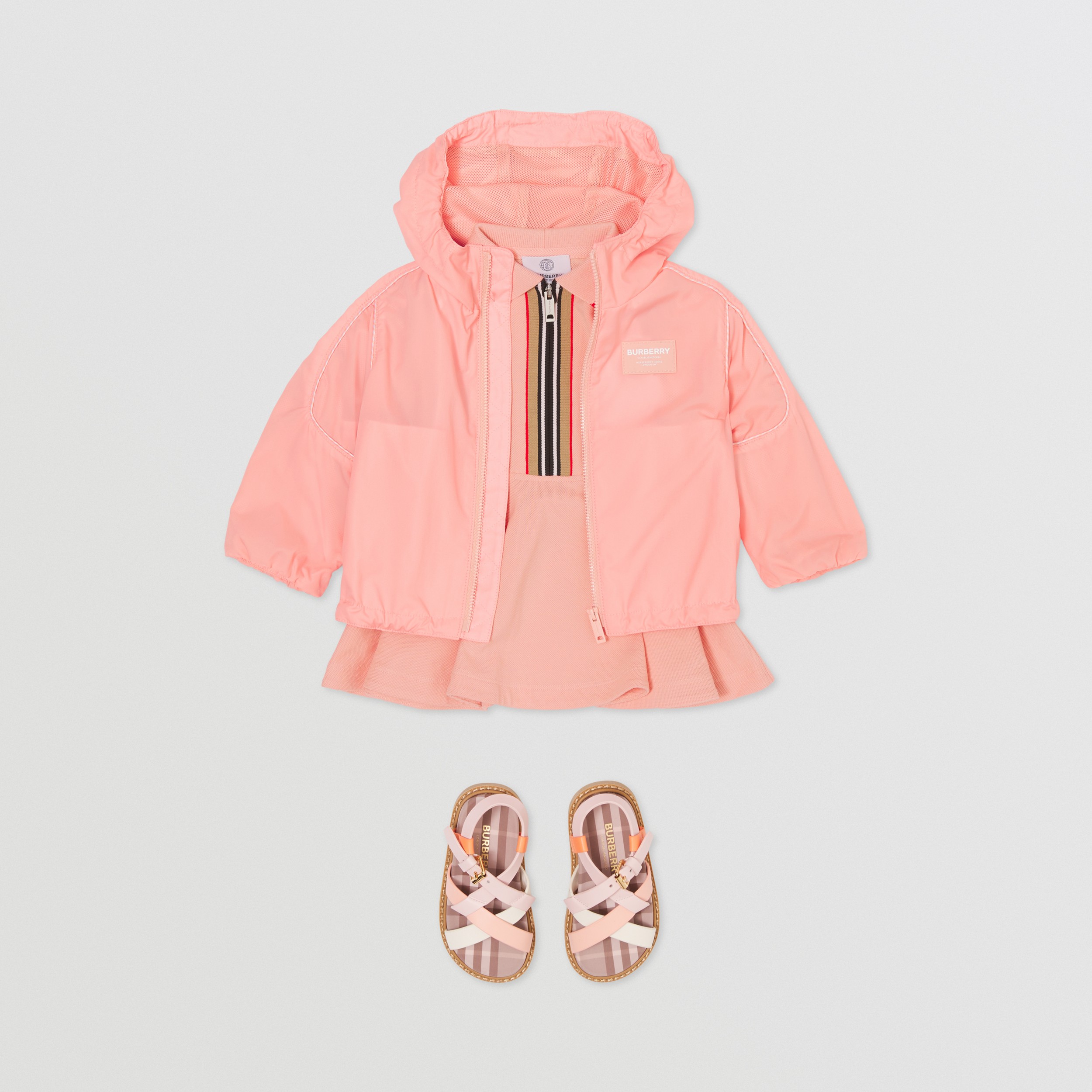 Horseferry Motif Lightweight Hooded Jacket in Light Clay Pink - Children | Burberry® Official - 3