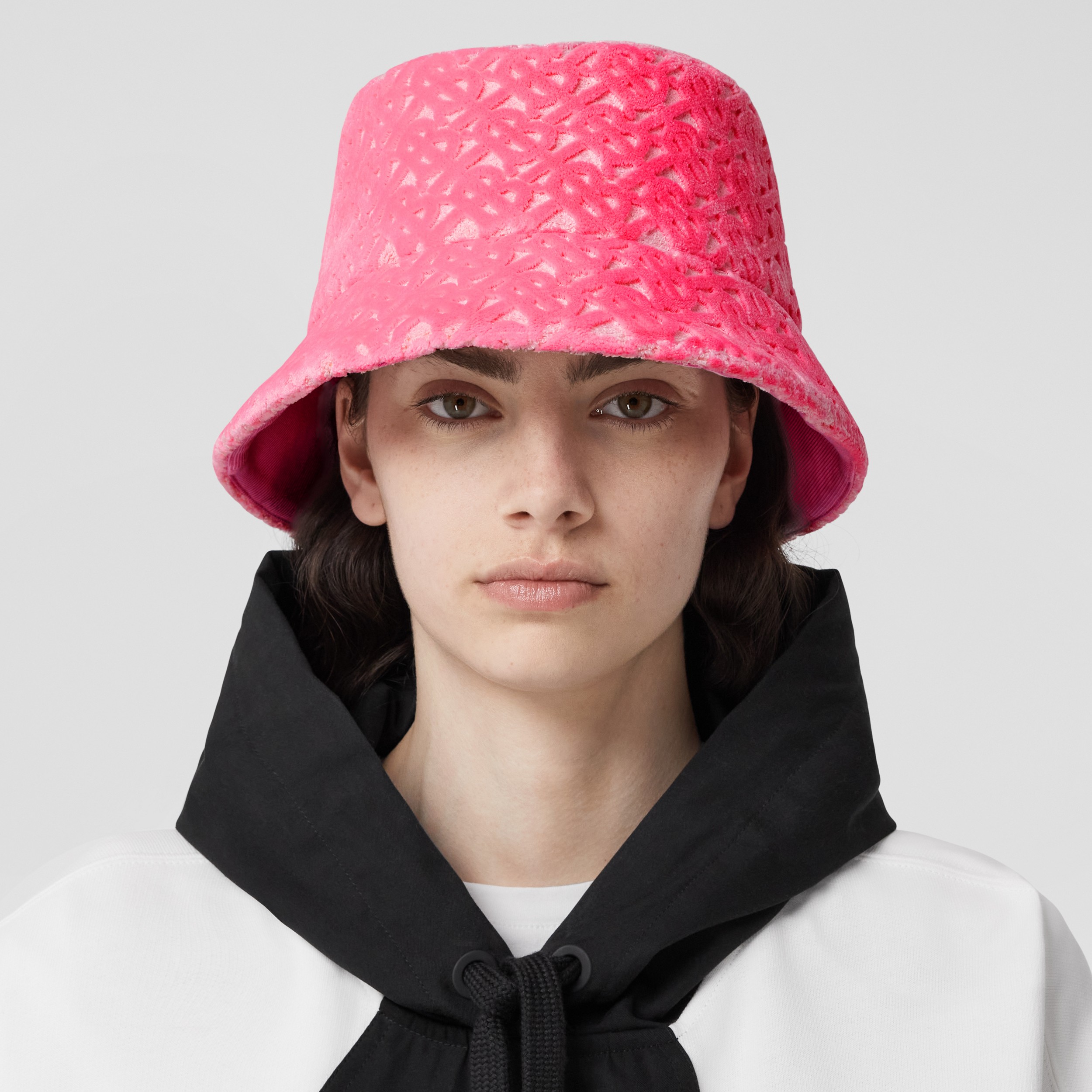 Monogram Motif Cotton Bucket Hat in Pink/lime | Burberry® Official - 2