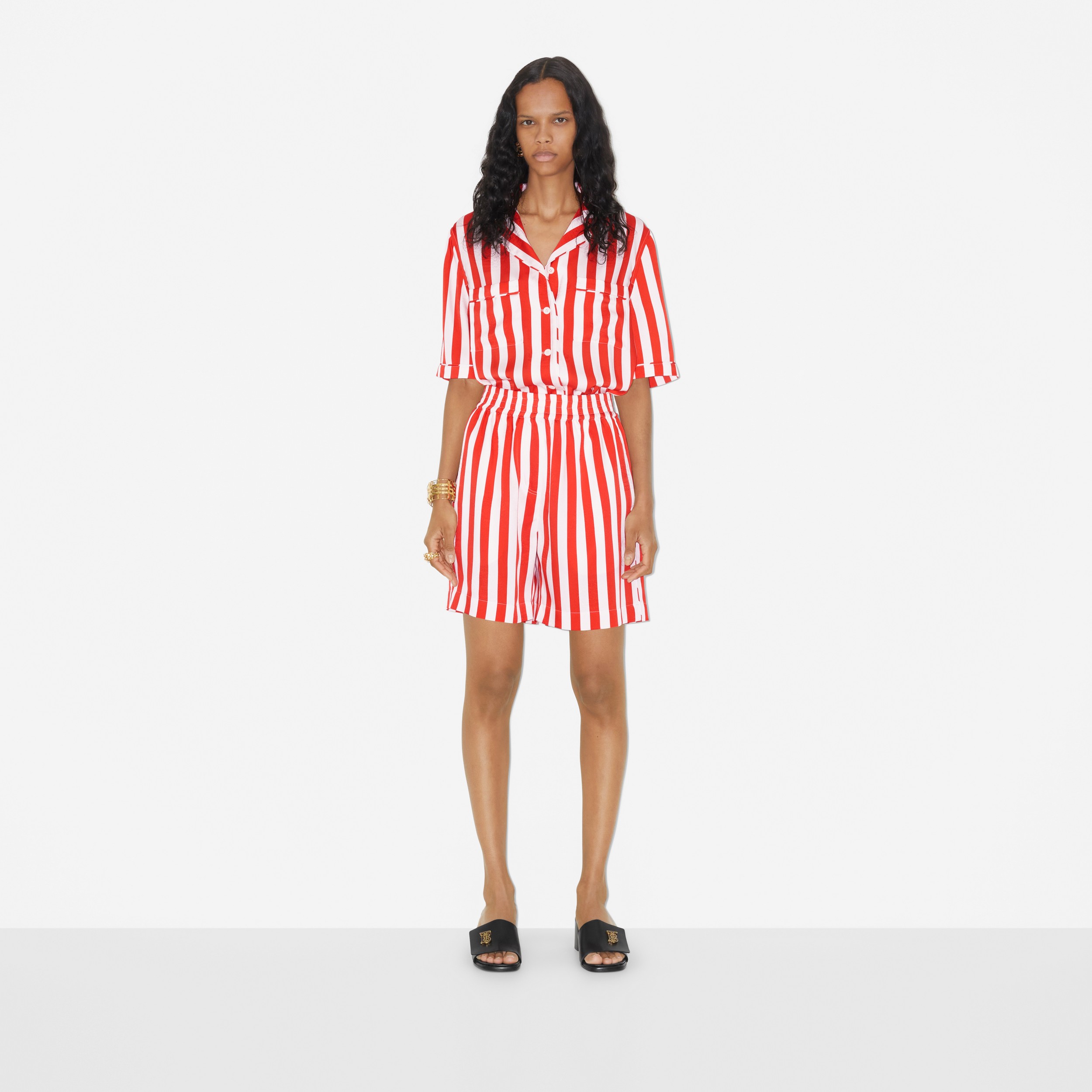 Pantalones cortos en seda a rayas con EKD (Rojo Guindilla Intenso) - Mujer | Burberry® oficial - 2