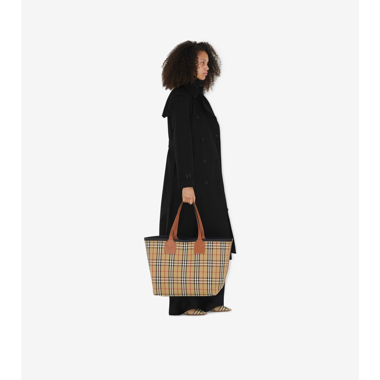 Large London Tote in Briar Brown/black | Burberry® Official