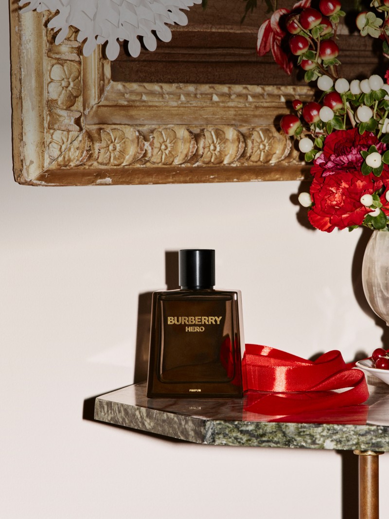 Burberry Festive Campaign featuring the Men's Hero Eau de Parfum with Festive decoration. 