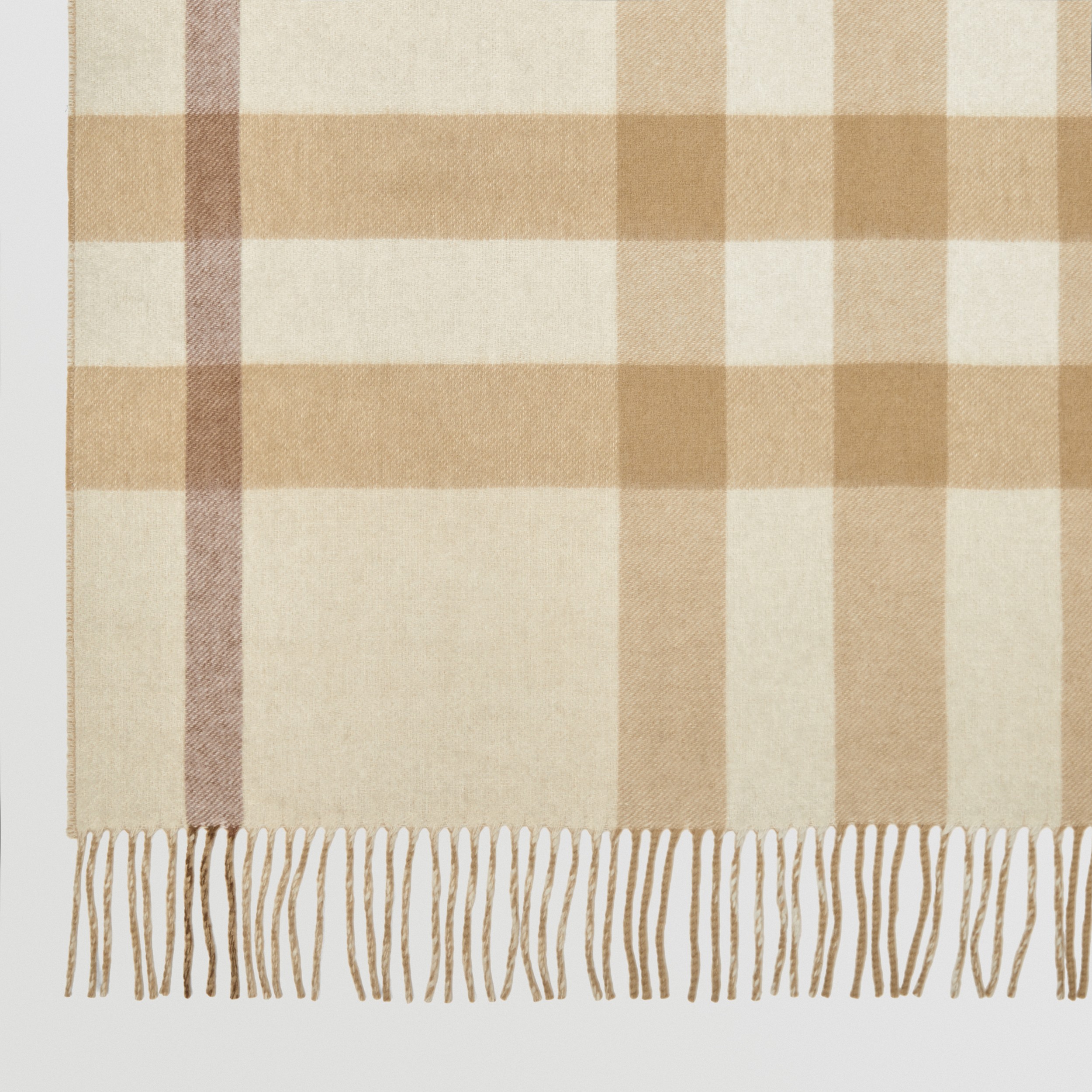 Exaggerated Check Cashmere Blanket in Soft Fawn | Burberry® Official - 2