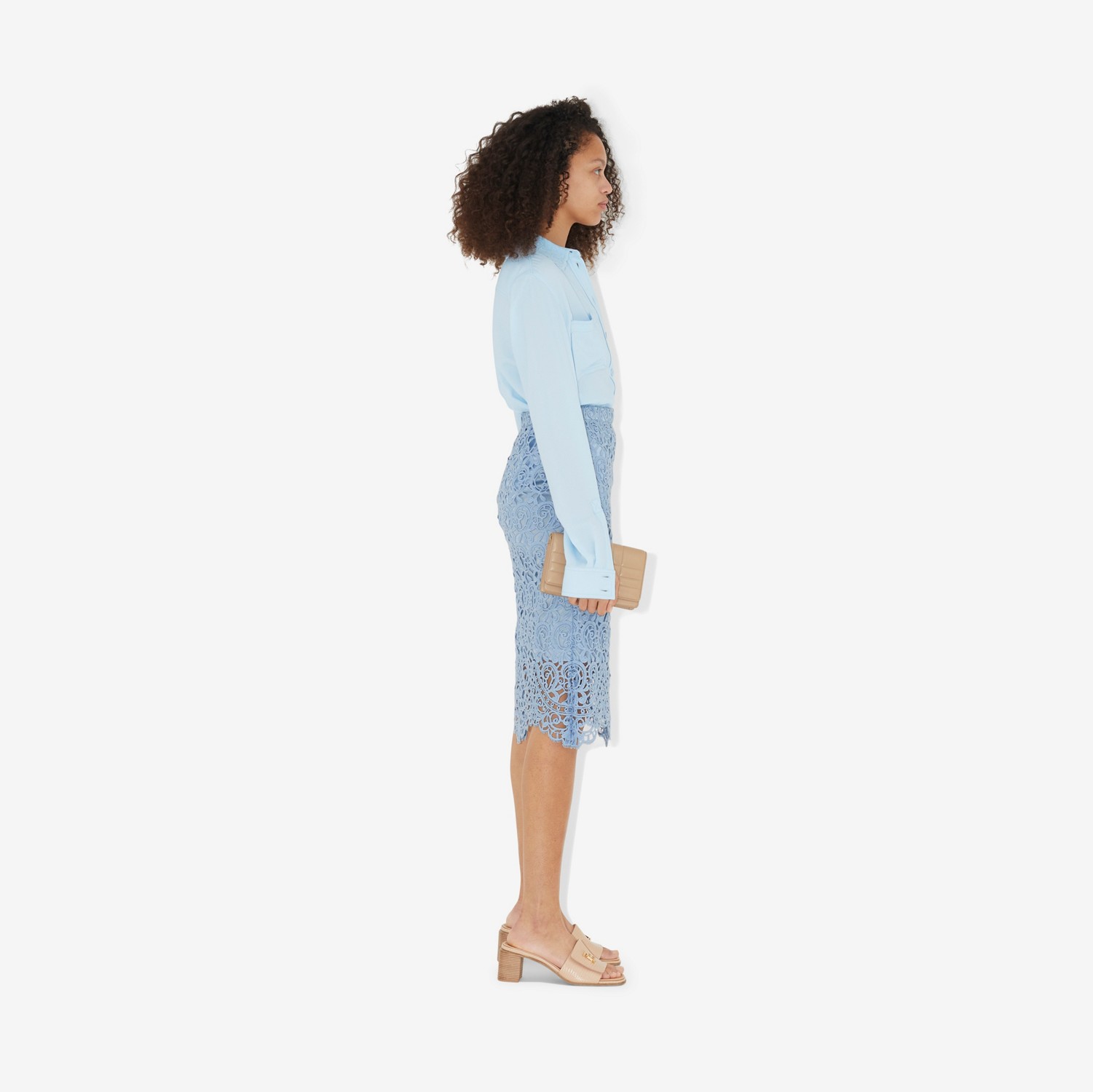 Falda de tubo en encaje de macramé (Azul Pálido) - Mujer | Burberry® oficial