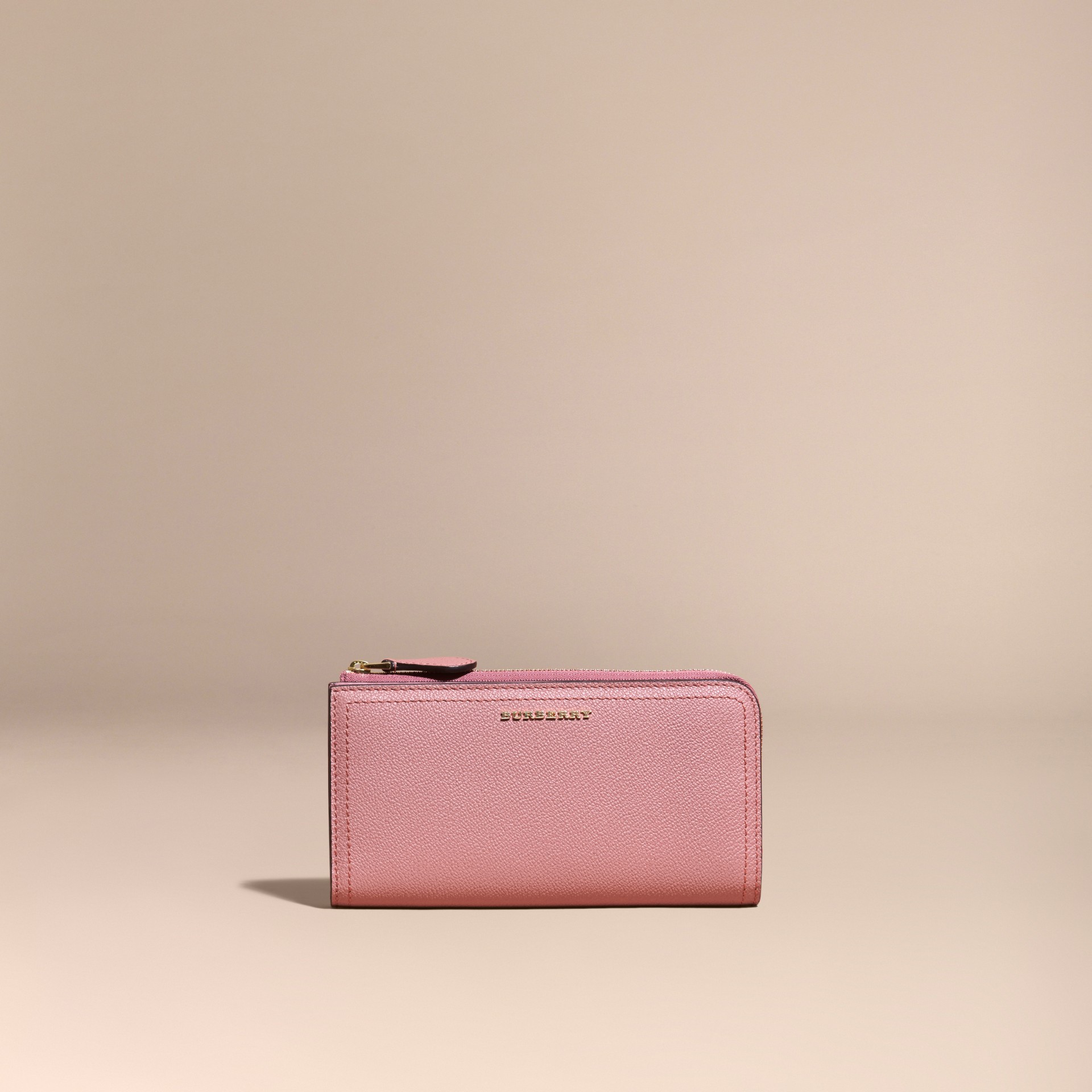 Grainy Leather Ziparound Wallet Dusty Pink | Burberry