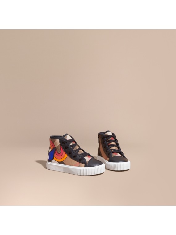 chaussure burberry enfant