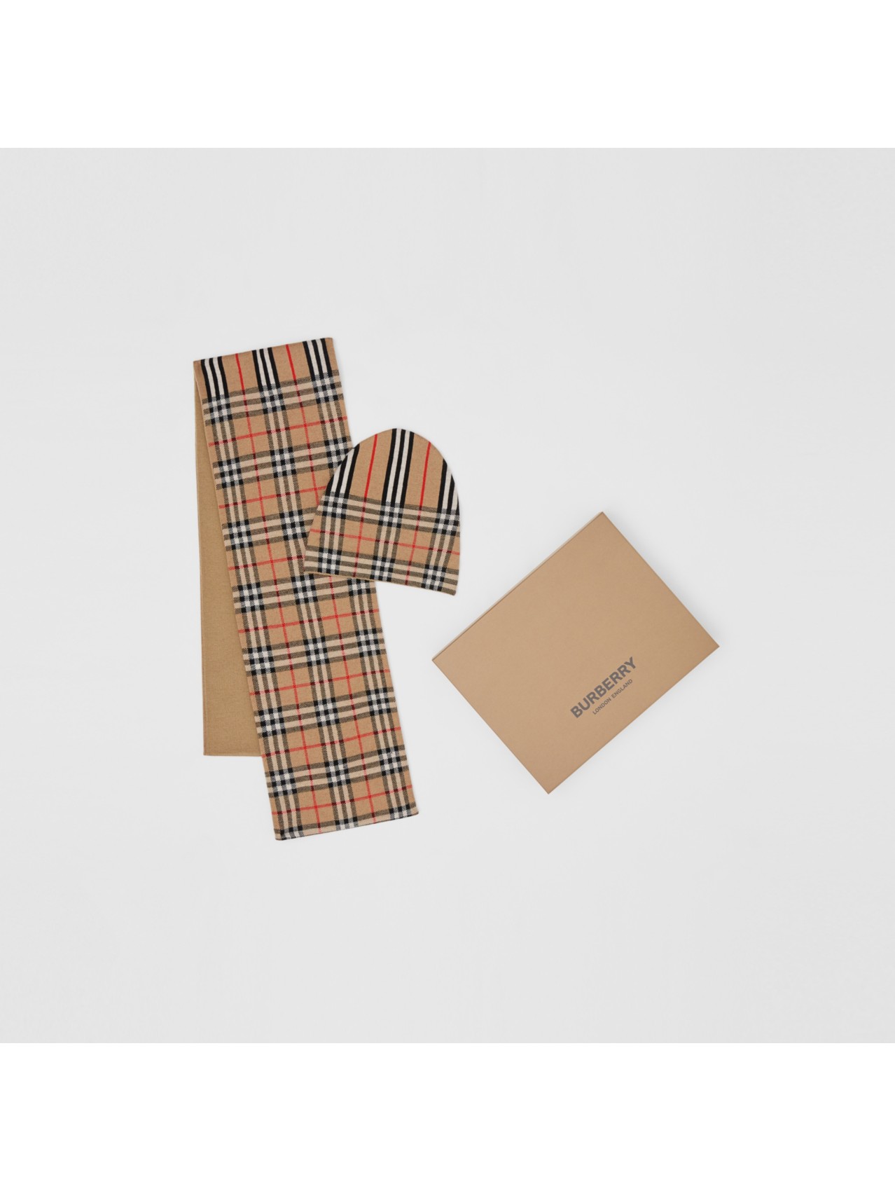 Coffret cadeau deux pièces pour bébé en laine avec rayures iconiques et Vintage check in Beige D'archive