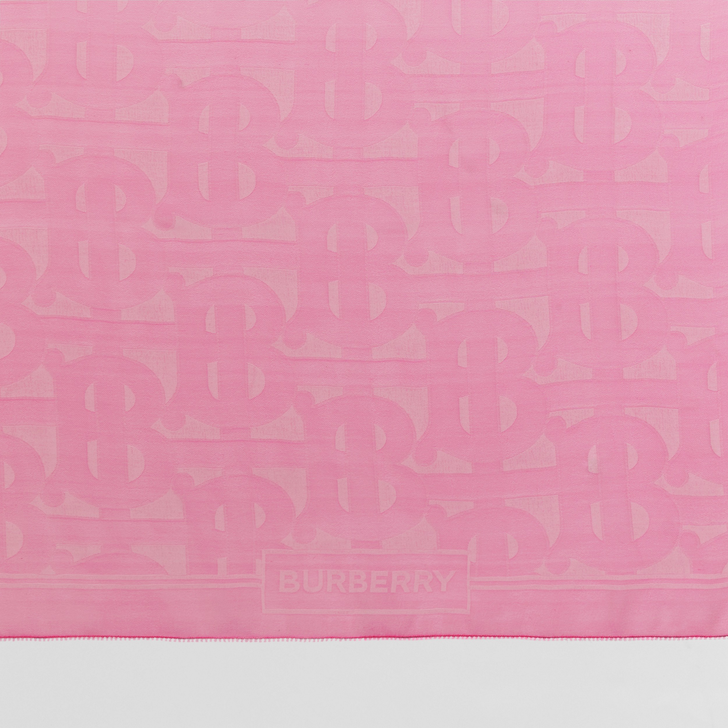 Sciarpa in chiffon di seta con monogramma in jacquard (Rosa Caramella Pallido) | Sito ufficiale Burberry® - 2
